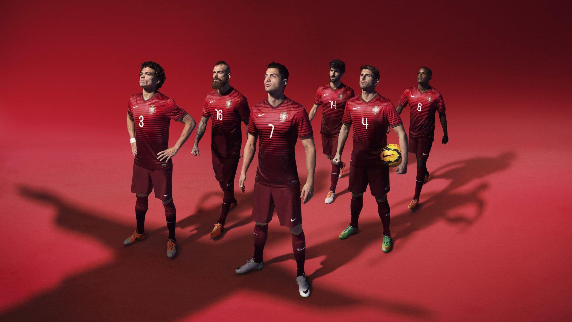 红魔主场神话延续！302胜25平，曼联半场领先即成不败铁律