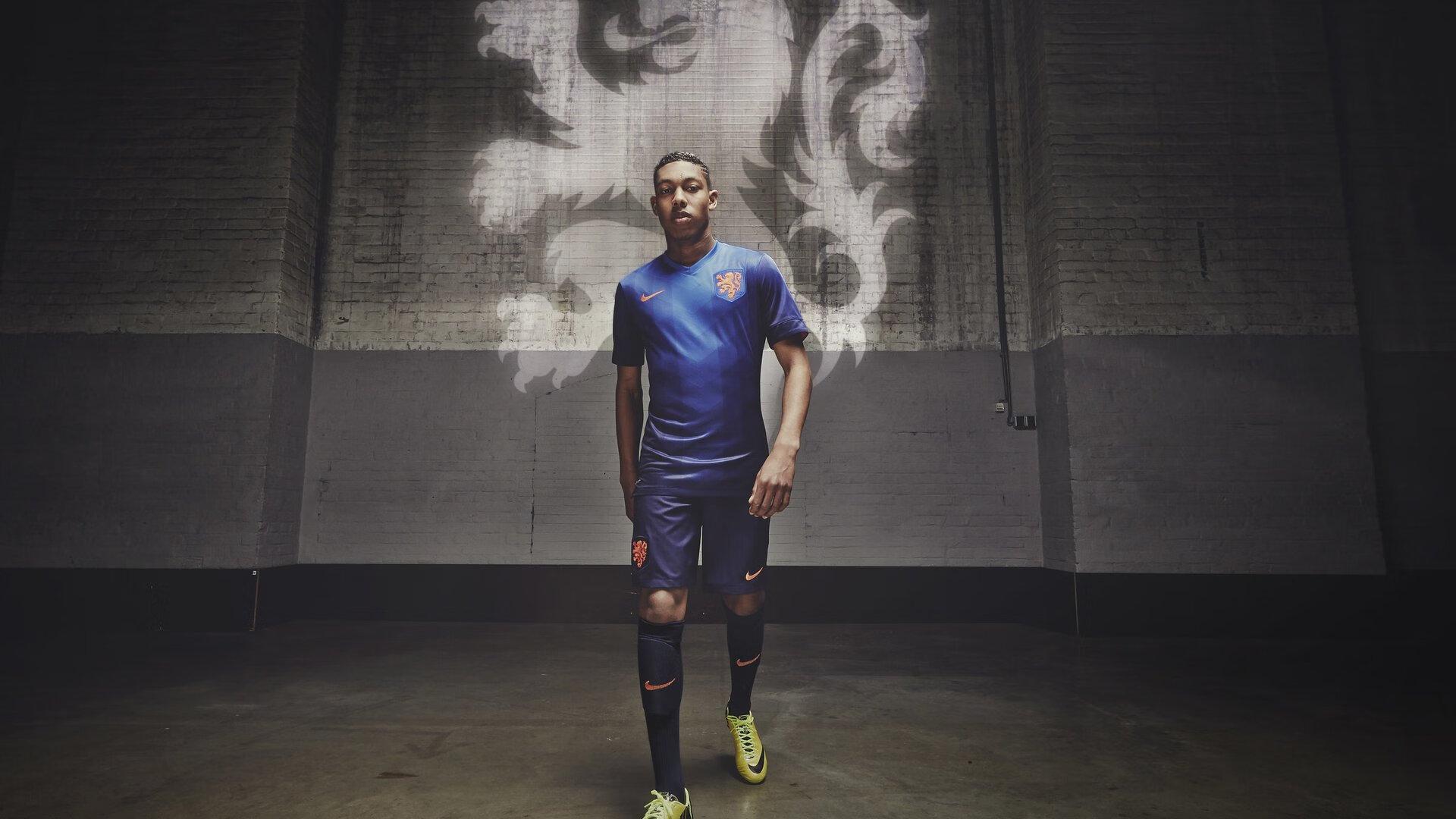 极限运动新纪元，空中转体360°胯下换手动作引爆全球，训练中允许失误成争议焦点